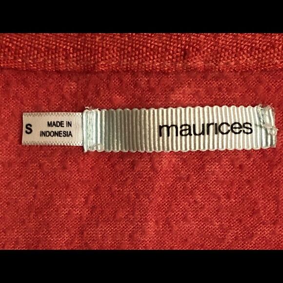 Maurices Women’s Red Long Sleeve Shirt Sz S - Picture 3 of 4